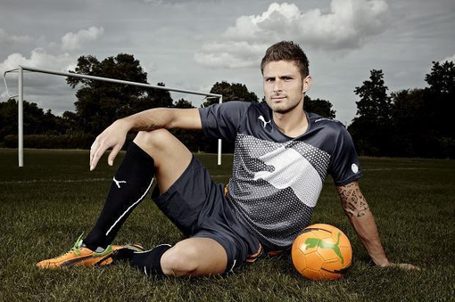 科尔：球员失去首发总是会沮丧，跟库明加交流过了目标一致（科尔：失去首发难免沮丧，已与库明加沟通并达成共识）