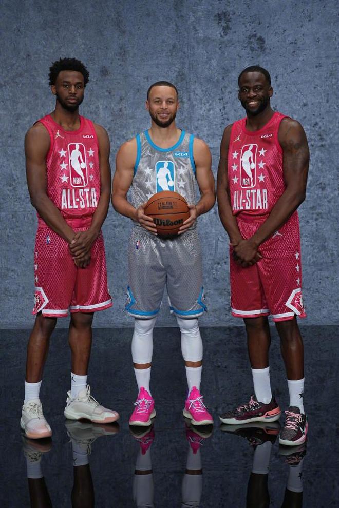 博尼：巴斯托尼让我来国米；以前踢中场对我组织能力有帮助（博尼：在巴斯托尼推动下加盟国米；中场经历提升了我的组织能力）