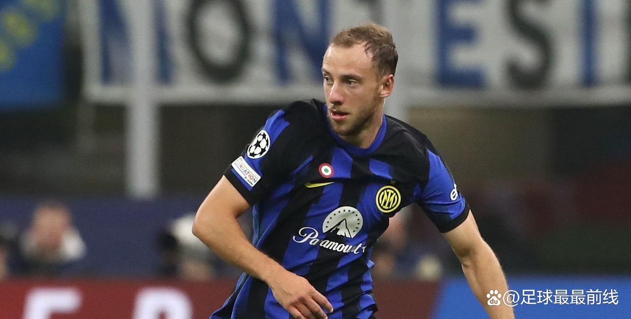 沪媒：中乙最佳射手费尔南多跟随玉昆训练，是否加盟还不确定（沪媒：中乙金靴费尔南多随玉昆合练，是否签约仍待定）